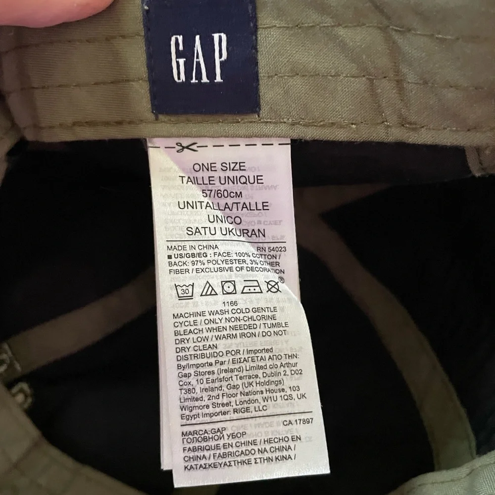 Gap Army Camouflage green buckle strap back embroidered logo trucker cap hat